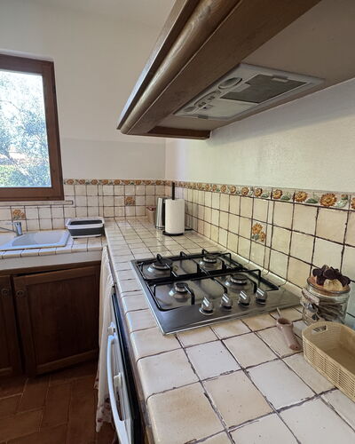 Dependance Egle: Kitchen, Wood, Flooring, Countertop, Interior Design, Floor, Kitchen Appliance, Kitchen Stove, Gas Stove, Room