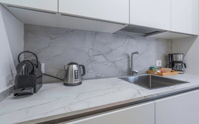 Accommodation:&nbsp;Deservi Elegant Apt. Dante