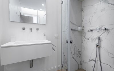 Accommodation:&nbsp;Deservi Elegant Apt. Dante