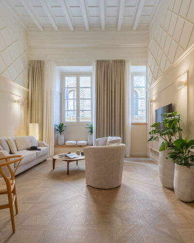 Deservi Elegant Apt. Michelangelo