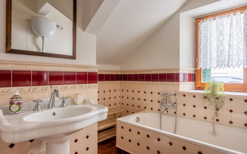 Casa Olivia With Garden And Wifi: Flooring, Interior Design, Plumbing Fixture, Tap, Floor, Bathroom, Plumbing, Tile, Sink, Room