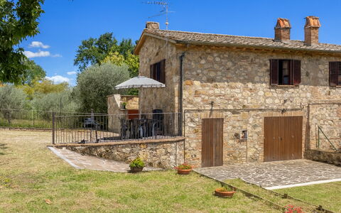 Oliveto Del Cantarello: Cottage, Door, Farmhouse, Estate, Stone Wall, Village, Brick, Fence, Backyard, Villa