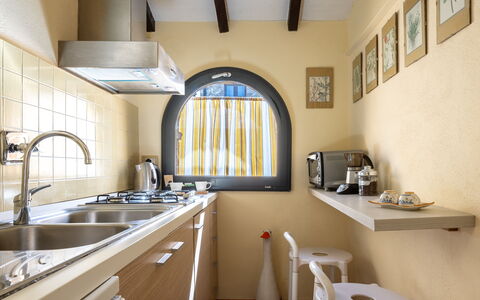 Maria Gabriella Holiday Home In Monticchiello: Interior Design, Kitchen, Countertop, Kitchen Appliance, Major Appliance, Home, Floor, Room, Ceiling, Home Appliance