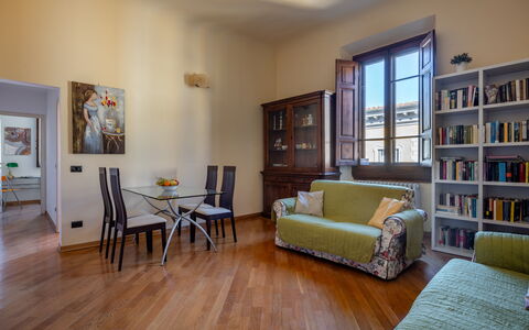 Cuore Di Firenze Apartment: Furniture, Interior Design, Flooring, Wall, Wood, Floor, Room, Ceiling, Living Room, Couch