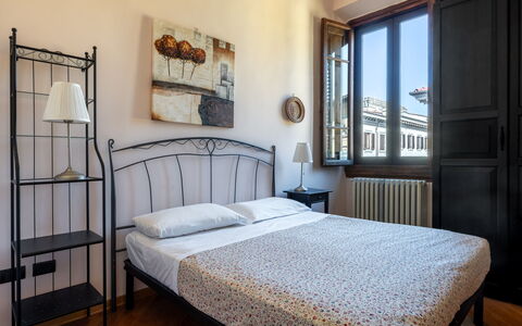 Cuore Di Firenze Apartment: Bed, Bedroom, Wall, Bedding, Interior Design, Bed Sheet, Furniture, Bed Frame, Room, Floor