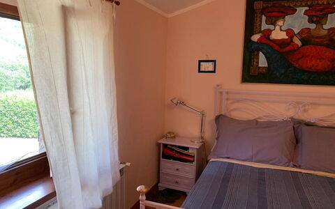 Villa Vindelbono: Furniture, Bed, Bedroom, Interior Design, Bed Sheet, Bedding, Linens, Wood, Room, Floor