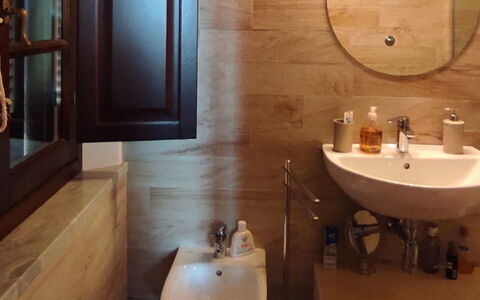 Villa Luce San Miniato: Bathroom, Bathroom Sink, Plumbing Fixture, Sink, Flooring, Wall, Floor, Interior Design, Toilet Seat, Mirror