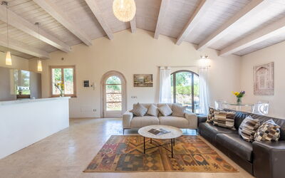 Accommodation:&nbsp;Villa Falco