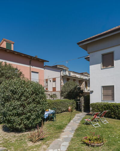 Brezza sul Mare: Residential Area, Shrub, House, Neighbourhood, Home, Human Settlement, Garden, Suburb, Yard, Hedge