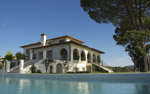 Castelprile: Architecture, Swimming Pool, House, Estate, Home, Hacienda, Mansion, Villa, Farmhouse, Landscaping