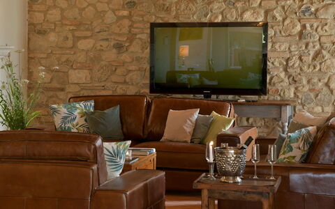 Villa Il Noccioleto: Furniture, Couch, Interior Design, Living Room, Wood, Flooring, Floor, Table, Room, Lighting