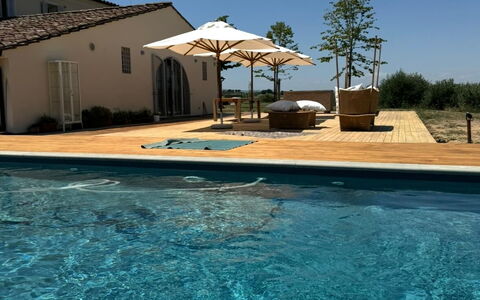 Villa Dedalo: Swimming Pool, Estate, Resort, Villa, Hacienda, Hotel, Resort Town, Sunlounger