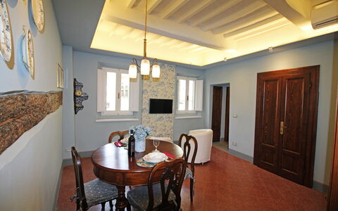 La Casa sulla Piazza: Wall, Interior Design, Flooring, Wood, Furniture, Ceiling, Floor, Light Fixture, Lighting, Room