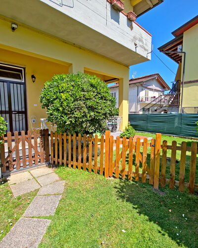Casa Serena: House, Home, Garden, Lawn, Fence, Backyard, Yard, Landscaping, Shade, Home Fencing
