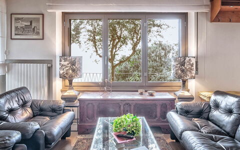 Cortona Deluxe: Furniture, Interior Design, Couch, Wood, Living Room, Room, Ceiling, Flooring, Apartment, Floor