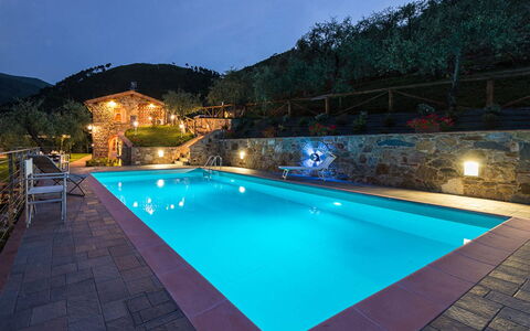 Il Podere: Blue, Swimming Pool, Resort, Water Feature, Eco Hotel, Resort Town, Hotel, Thermae, Villa, Reflecting Pool