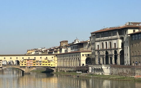 Le Loggine del Pignatello Apartment, Siena City: Water Resources, Water, Body Of Water, Waterway, Watercourse, Building, Channel, City, Bridge, Canal