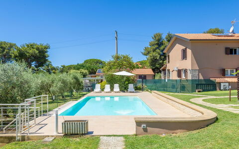 Rose Adriano Home: Swimming Pool, Resort, Estate, Shade, Hacienda, Landscaping, Villa, Yard, Backyard, Eco Hotel
