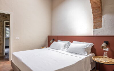 Accommodation:&nbsp;Colorino