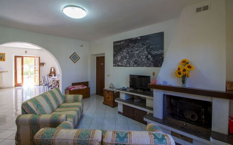 Gli Ulivi: Flooring, Furniture, Floor, Interior Design, Ceiling, Room, Living Room, Couch, Chair