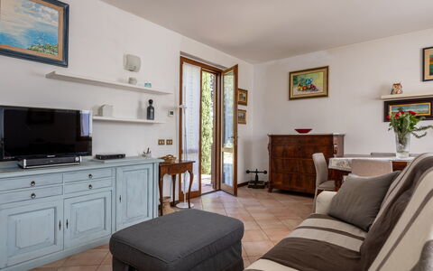 Civico108 Vacation Home, Pool, Castellina in Chian: Furniture, Interior Design, Wood, Flooring, Room, Floor, Picture Frame, Lighting, Living Room, Table