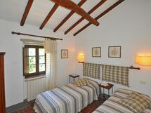 Accommodation:&nbsp;Castagno 6