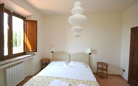 Accommodation:&nbsp;Casale 10