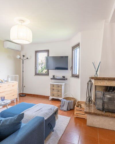 La Terrazza nel Borgo: Furniture, Interior Design, Flooring, Floor, Wood, Room, Ceiling, Couch, Living Room, Table