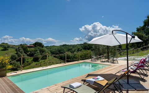 Villa i Fiori: Swimming Pool, Outdoor Furniture, Resort, Sunlounger, Eco Hotel, Resort Town, Umbrella, Hotel, Deck, Villa