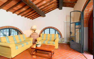 Accommodation:&nbsp;Arco 885.5