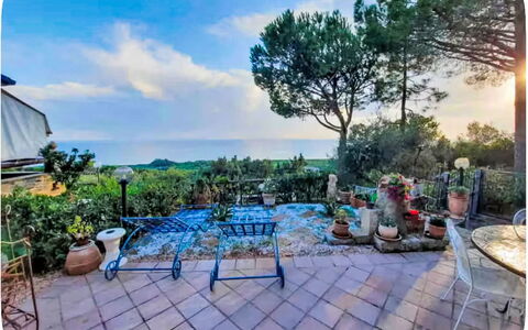 Deborah: House, Shrub, Home, Residential Area, Estate, Cottage, Hacienda, Yard, Shade, Lawn