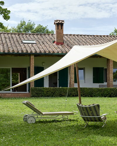 Casa Mancini, Holiday Villa, San Galgano: Shade, Lawn, Groundcover, Garden, Leisure, Yard, Park, Backyard, Landscaping