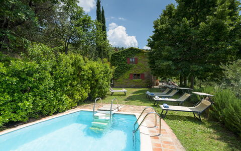 Le Volpaie 6+1: Swimming Pool, Shrub, Resort, Eco Hotel, Estate, Cottage, Garden, Hacienda, Villa, Outdoor Furniture