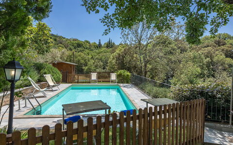 I Mandorli 8: Swimming Pool, Eco Hotel, Resort, Fence, Villa
