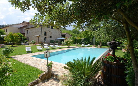 La Capanna di Franca 6+2: Swimming Pool, Residential Area, House, Resort, Estate, Human Settlement, Villa, Hacienda, Landscaping, Garden