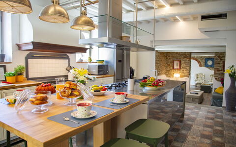 Torre Ginestre 12: Furniture, Interior Design, Kitchen, Flooring, Countertop, Ceiling, Light Fixture, Lighting, Home, Floor