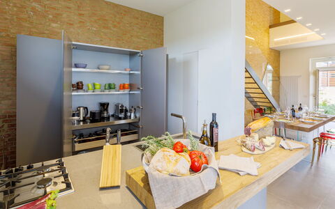 La Fonte di Santa Regina 8: Interior Design, Furniture, Kitchen, Flooring, Countertop, Kitchen Appliance, Floor, Lighting, Ceiling, Home