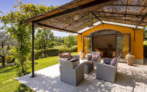 Le Querce dei Medici 12+2: Furniture, Chair, Garden, Shade, Estate, Cottage, Eco Hotel, Outdoor Structure, Porch, Backyard