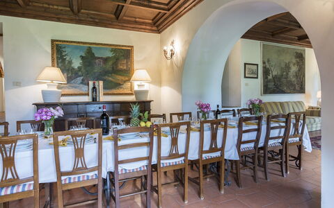 Villa Palazzaccio 26: Furniture, Table, Chair, Houseplant, Flowerpot, Kitchen & Dining Room Table, Dining Room, Villa, Picture Frame, Hotel