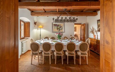 Vista del Lago 12: Furniture, Interior Design, Wood, Ceiling, Table, Flooring, Room, Dining Room, Lighting, Chair