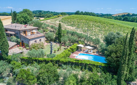 Poderino 6: Estate, Hacienda, Villa, Eco Hotel, Plantation, Swimming Pool, Farmhouse, Mansion, Resort