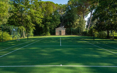 Tenuta di Pratello 24: Tree, Tennis Court, Tennis, Racquet Sport, Shade, Lawn, Park