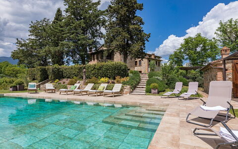 Podere Fabbrica 12: Estate, Garden, Swimming Pool, Landscaping, Farmhouse, Villa, Water Feature, Backyard, Hacienda, Yard