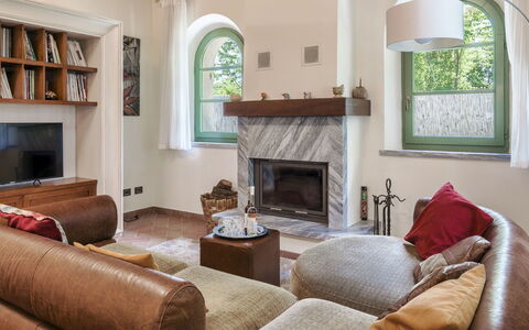Villa Elsa 6: Furniture, Interior Design, Flooring, Wall, Floor, Wood, Room, Couch, Living Room, Ceiling
