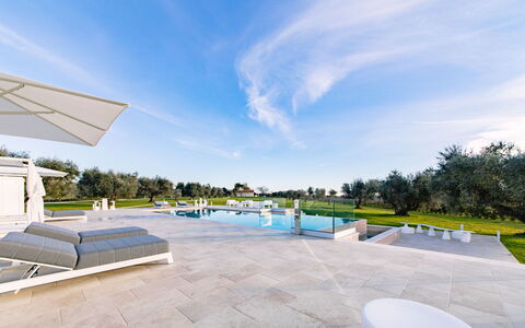 La Perla tra Gli Ulivi 12: Blue, Composite Material, Swimming Pool, Landscaping, Garden, Shade, Estate, Lawn, Design, Park