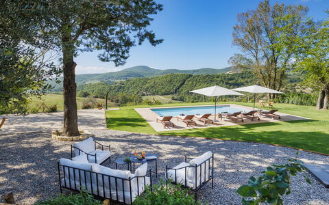 Casale Tavernelle 6: Hill, Mountain, Landscape, Mountain Range, Hill Station, Valley, Meadow, Ridge, Landscaping, Alps