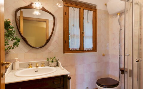 Podere Belvedere 6: Bathroom Sink, Bathroom, Interior Design, Mirror, Plumbing Fixture, Flooring, Sink, Floor, Bathroom Cabinet, Lighting