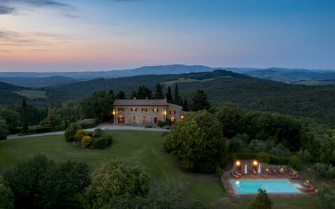 Cosciano 12: Landscape, Estate, Mansion, Landscaping, Farmhouse, Villa, Evening, Mountain Village, Eco Hotel