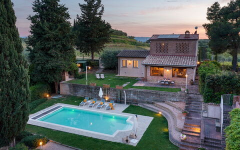 Il Fienile 4: Swimming Pool, Residential Area, House, Home, Estate, Garden, Cottage, Backyard, Farmhouse, Villa
