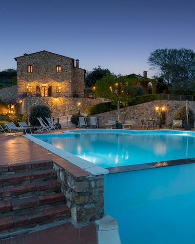 Guado al Sole 26+4: Swimming Pool, Estate, Resort, Eco Hotel, Resort Town, Villa, Hacienda, Hotel, Water Feature, Mansion